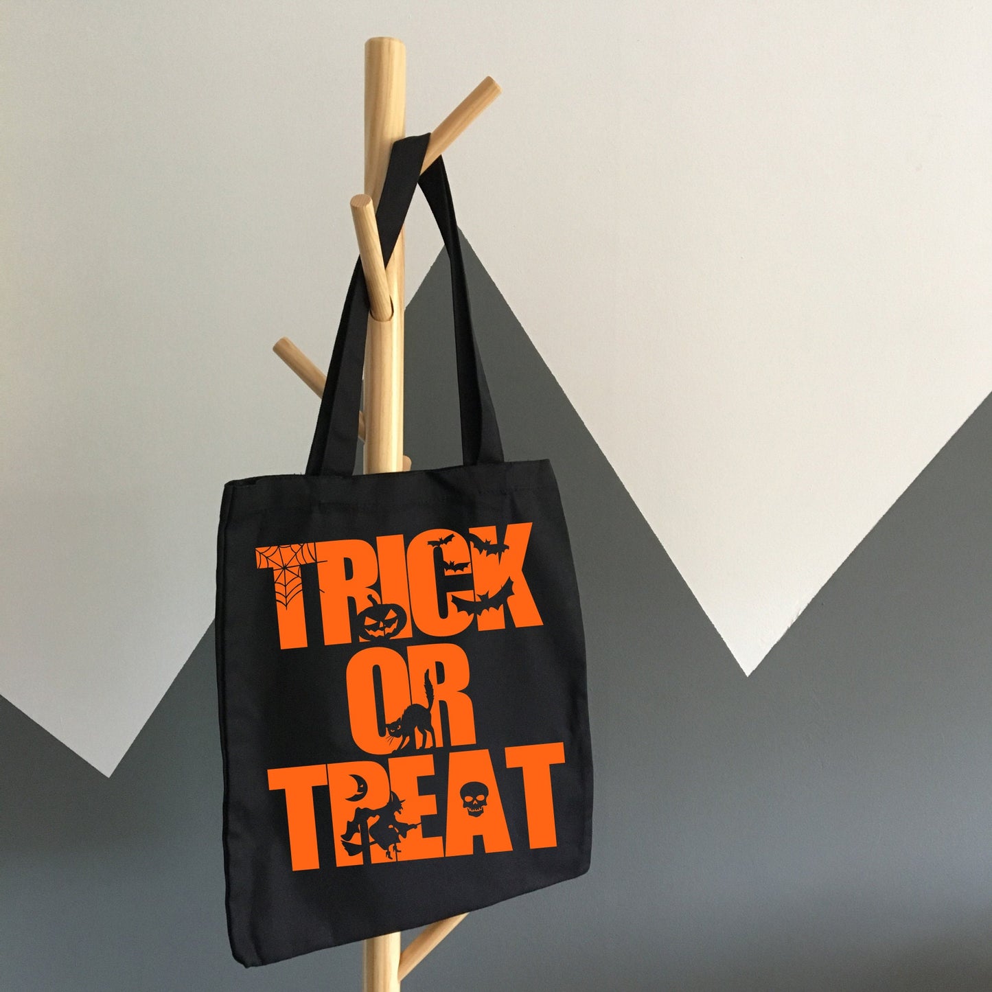 Trick or Treat Kids Halloween tote Bag